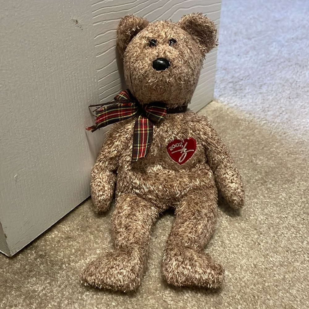 2002  Signature Bear Teddy Ty Retired Beanie Baby Plush